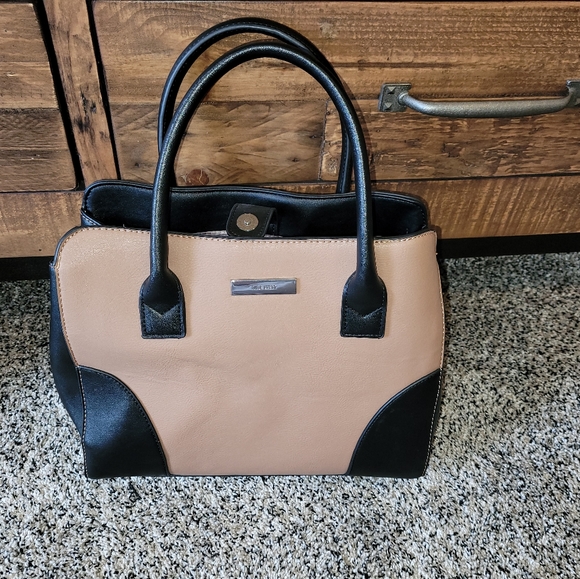 Purse - Picture 4 of 5